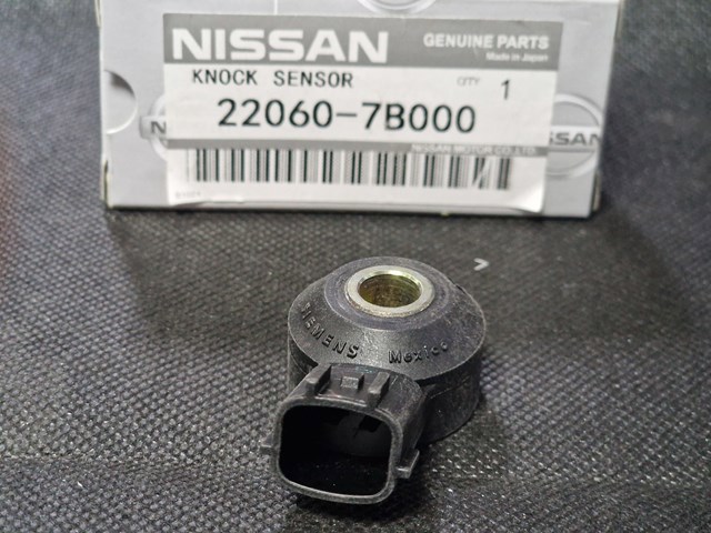 Czujnik spalania stukowego Nissan Terrano