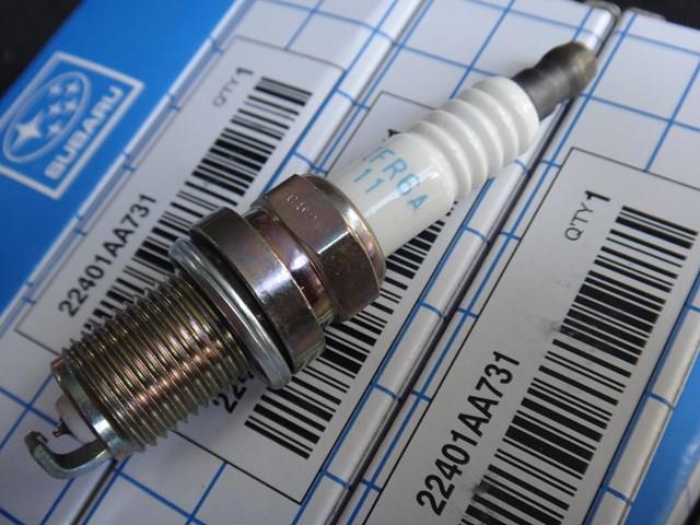 Świeca zapłonowa 22401AA731 SUBARU