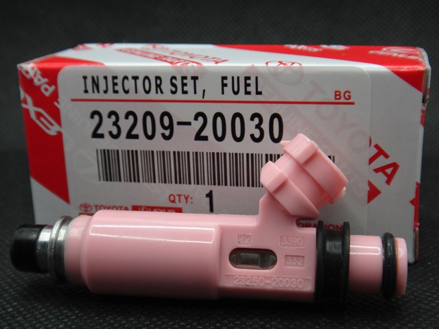 Wtryskiwacz paliwa 2320920030 TOYOTA