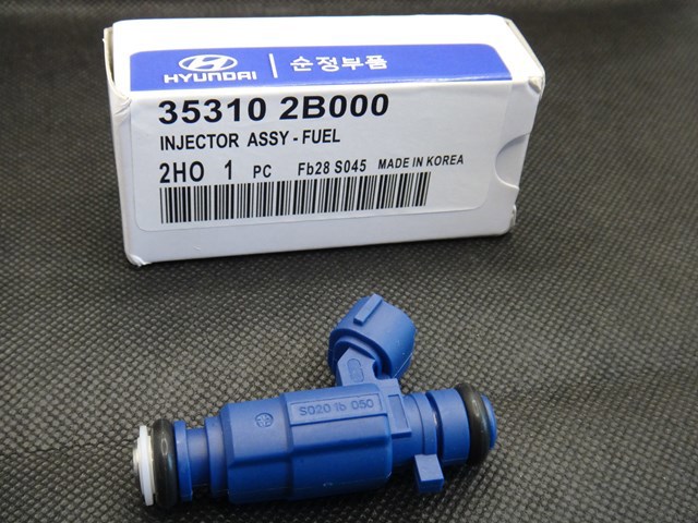 Wtryskiwacz paliwa 353102B000 MARKET (OEM)