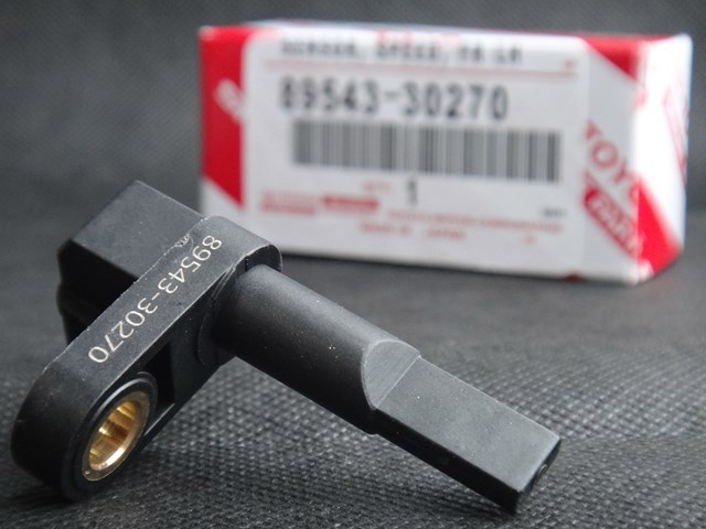8954330270 Toyota