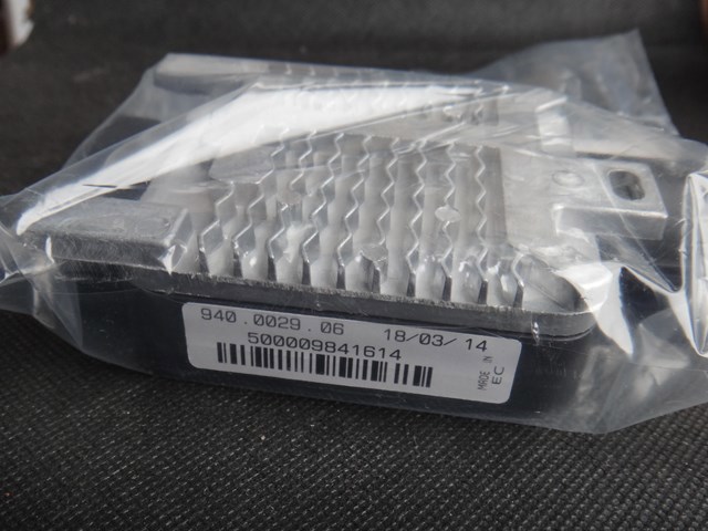 940002906 Ford