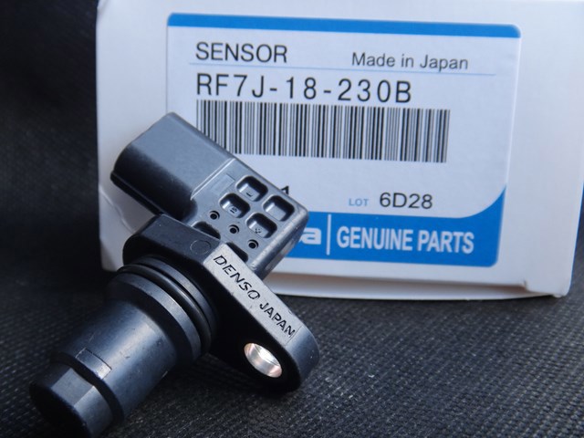 RF7J18230B Mazda