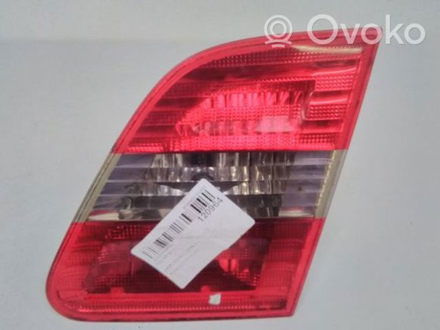 Lampa tylna Mercedes B