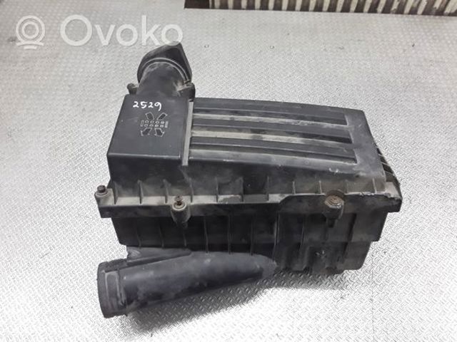 Obudowa filtra powietrza 3C0129607AE VAG