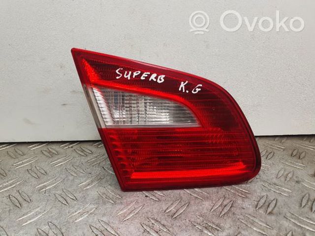 Lampa zespolona tylna lewa wewnętrzna 3T5945093 VAG