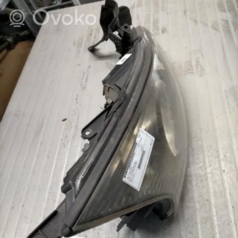 Reflektory Mitsubishi Grandis