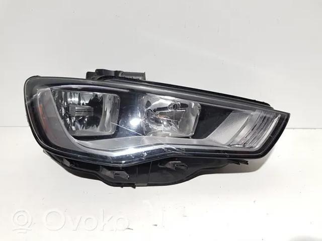 Reflektor prawy 8V0941004 VAG