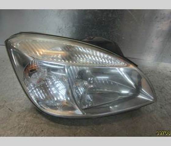 Reflektor prawy 921021G030 Hyundai/Kia