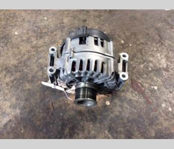 Alternator A000906090380 Mercedes