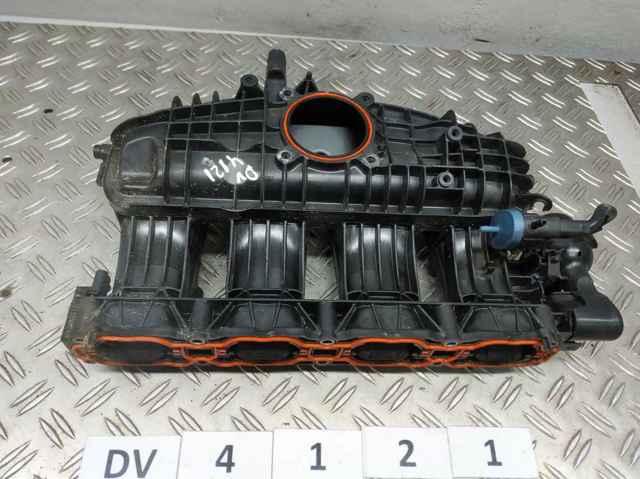 Kolektor ssący Audi A4 8W2, 8WC