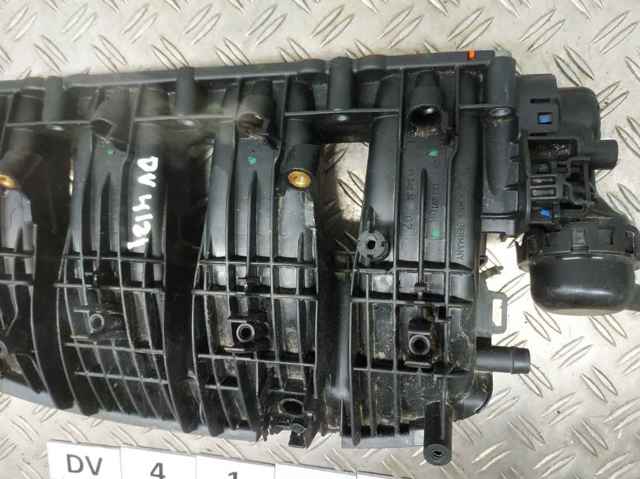 Kolektor ssący Audi A4 8W2, 8WC