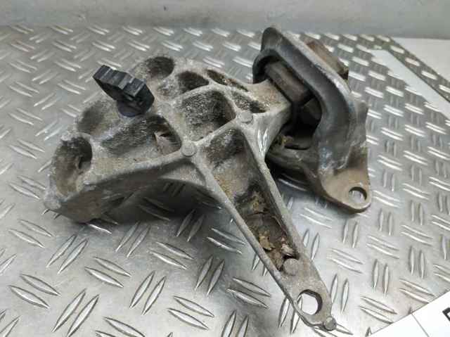 112100019R Renault (RVI)