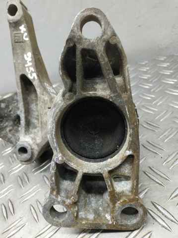 112100019R Renault (RVI)