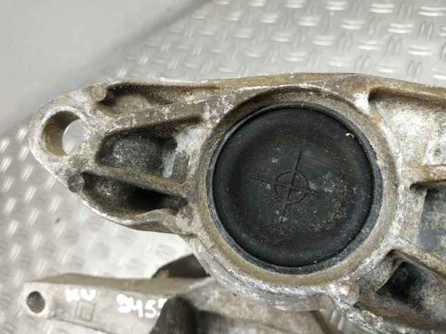 112100019R Renault (RVI)