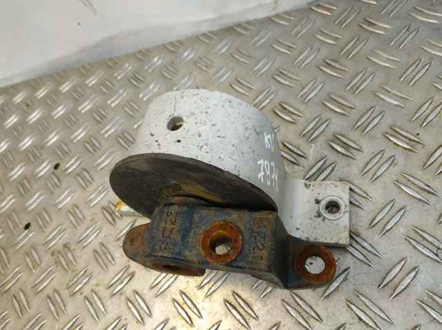 Poduszka (podpora) silnika prawa 11210CA00B NISSAN