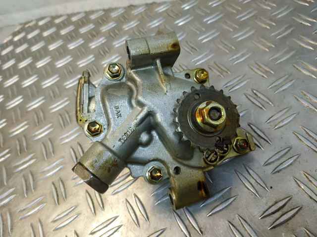 Pompa oleju Toyota RAV4 4 A4