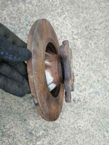 Tarcza hamulcowa tylna 1619238880 PEUGEOT