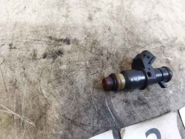 Wtryskiwacz paliwa 16450RNAA01 Honda