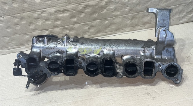 Kolektor ssący do Toyota Hilux KUN25