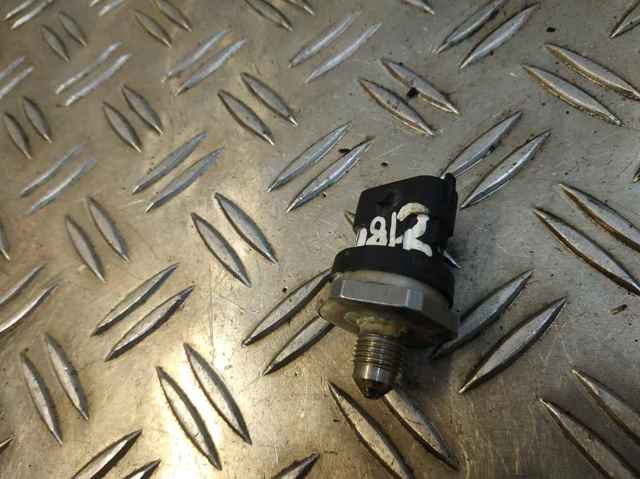 Czujnik ciśnienia paliwa Ford Focus 4 HP