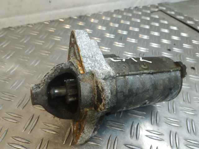 Rozrusznik 233002654R RENAULT