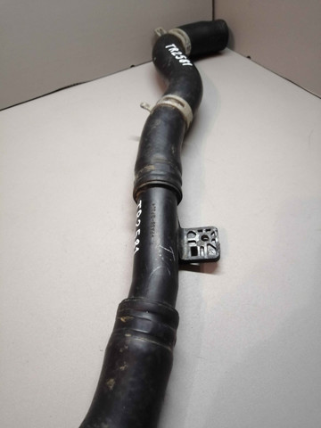 Przewód (króciec) chłodnicy górny KIA Sportage 4 QL