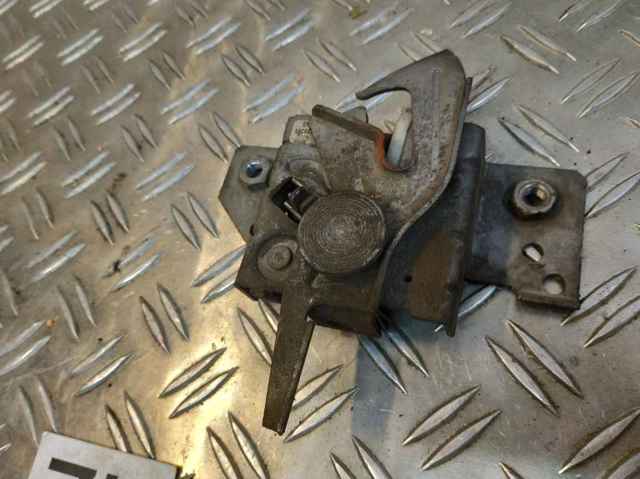 Zamek maski do Ford Fusion JU
