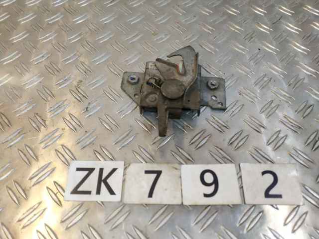 Zamek maski Ford Fusion