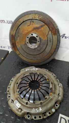 Zestaw sprzęgła (3 części) 301012572R RENAULT