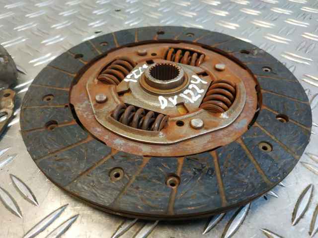 302101852R Renault (RVI)