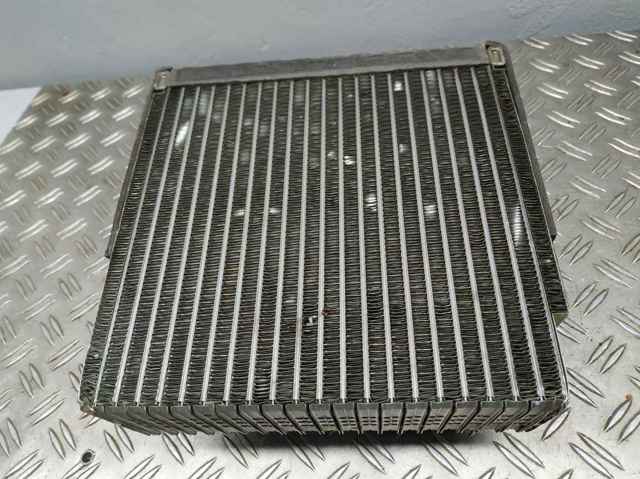 Parownik klimatyzacji Volvo V40 VW