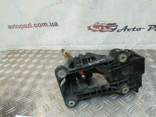 Mechanizm zmiany biegów (cięgno) 335300D0400 TOYOTA