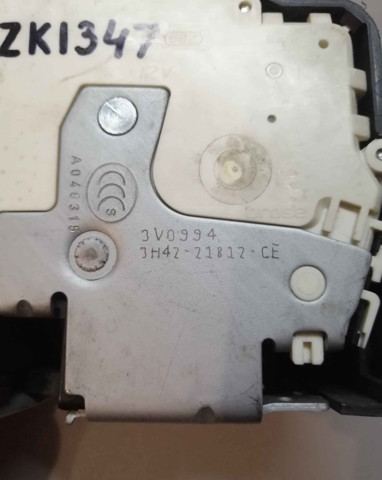 Zamek drzwi przednich prawych 3H4221812CE LAND ROVER