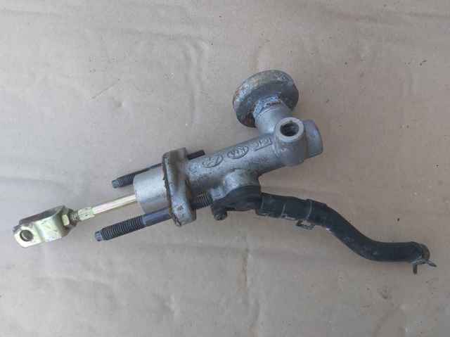 Cylinder sprzęgła główny KIA Sorento 1 JC