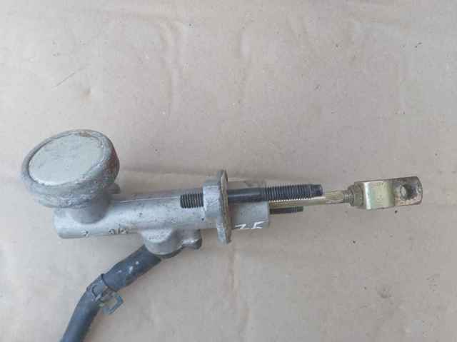 Cylinder sprzęgła główny KIA Sorento 1 JC