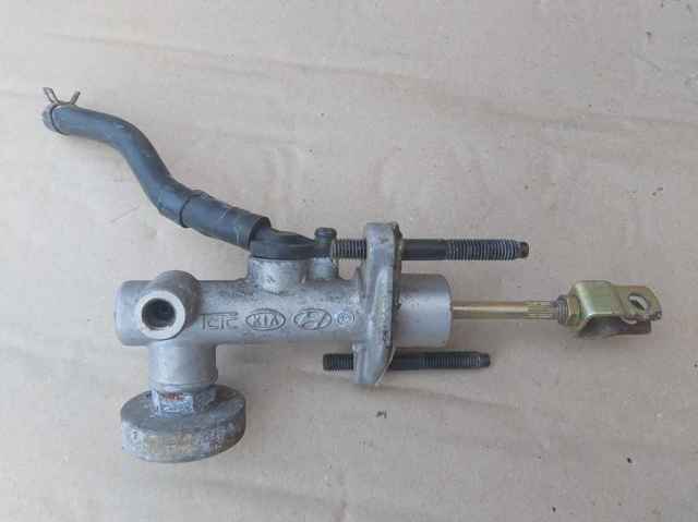 Cylinder sprzęgła główny KIA Sorento 1 JC