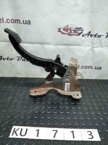 Pedał sprzęgła Renault Fluence L3