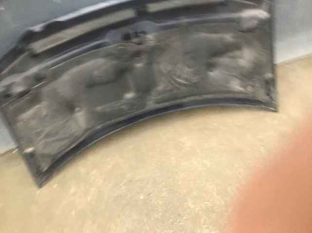 Maska silnika Chrysler Voyager