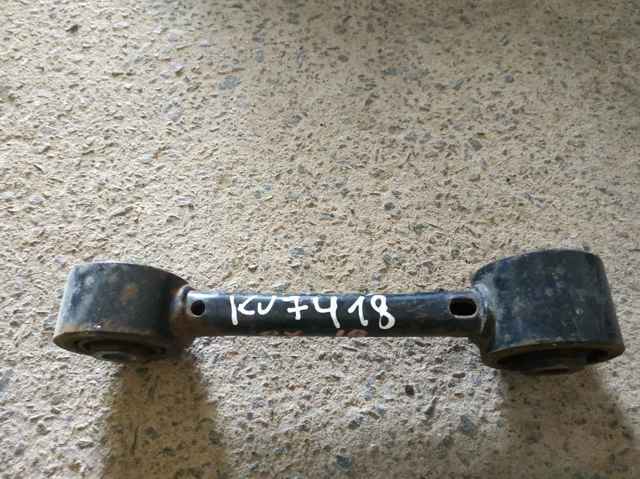 Drążek poprzeczny zawieszenia tylnego 4871048090 TOYOTA