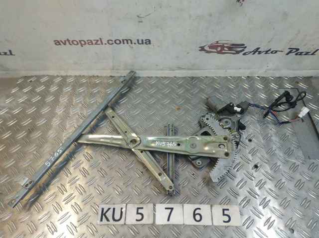 Mechanizm podnoszenia szyby drzwi przednich prawych 5713A088 MITSUBISHI