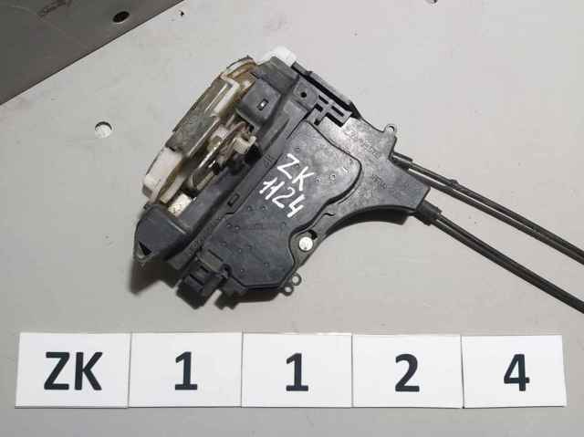 Zamek drzwi przednich prawych do Mitsubishi L 200 KA, KB