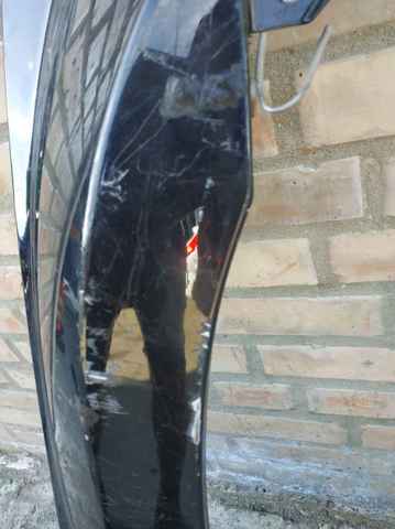 Błotnik przedni prawy Suzuki Grand Vitara JB