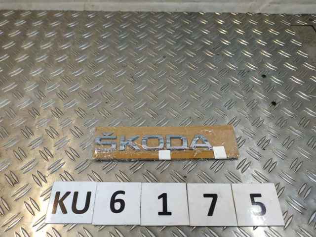 Emblemat na klapę bagaznika (znaczek firmowy) Skoda Octavia 1Z3