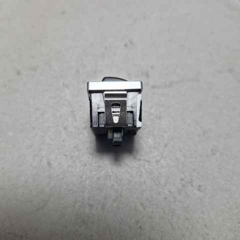 61319384363 BMW