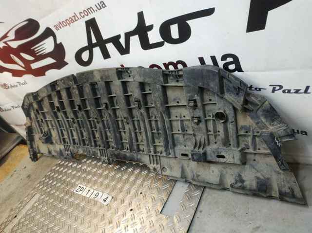 Wygluszenie maski Renault Fluence B3