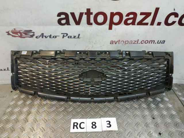Atrapa chłodnicy 623104HB0A NISSAN