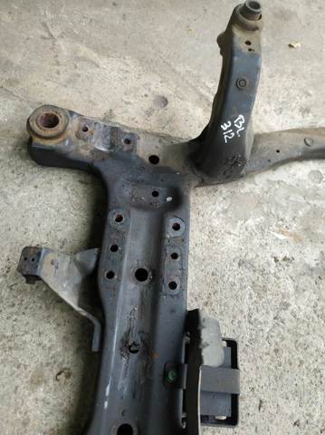 Korpus osi przedniej Hyundai Sonata 5 NF