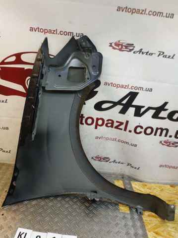 Błotnik przedni lewy Dacia Logan 2 L8_