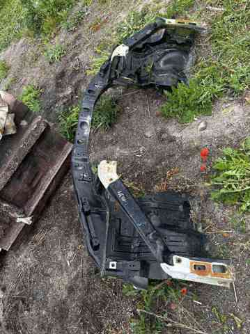 Osłona chłodnicy kompletna (panel mocowania reflektorów) KIA Sorento 1 JC